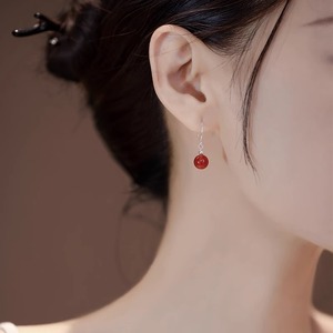 925纯银天然和田玉耳钩红玛瑙耳环女小众设计复古高级感气质耳饰