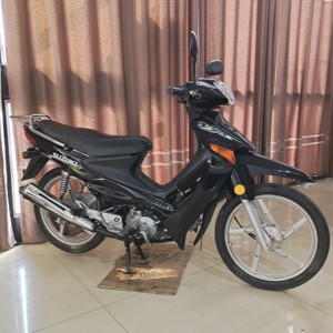 二手原装铃木赛驰110c弯梁摩托车九成新赛胜豪爵喜运整车男女通用