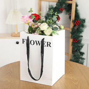 母亲节方形鲜花大花束手提袋简约设计花艺礼品袋礼物包装袋高级感