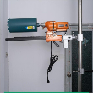 水钻i机支架顶杆轨道打孔钻冲击钻气锤支架子液压机钻头固定杆自