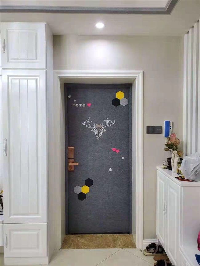 整张毛毡入户门门贴纸自粘网红房间门上装饰旧木门防盗出租屋改造