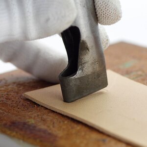 皮表专用打孔器