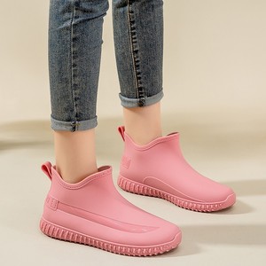 女装靴耐磨晴雨鞋女春夏季柔软时尚外穿四季防水鞋网红女雨靴胶鞋