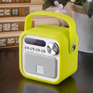 小手掌迷你防摔儿童音乐播放器便携式可充电插卡小音箱收音机音响