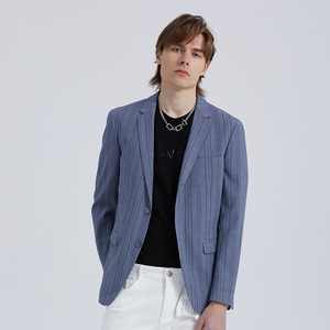 雾霾蓝男士外套