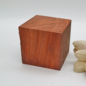 木头边角料方块