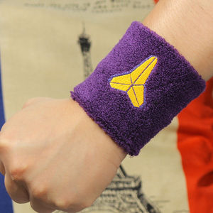 科比护腕篮球护腕男科比湖人队nba成人防扭伤儿童运动护具手腕带