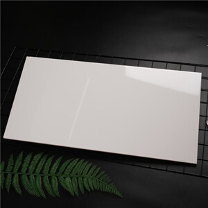 简约纯白厨房哑光镜面l内墙砖北欧卫生间浴室白色亮光瓷砖300x600