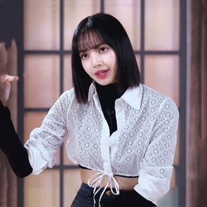 丽莎lisa同款上衣青春有你白色翻领短款蕾丝衬衫上衣长袖打底衫