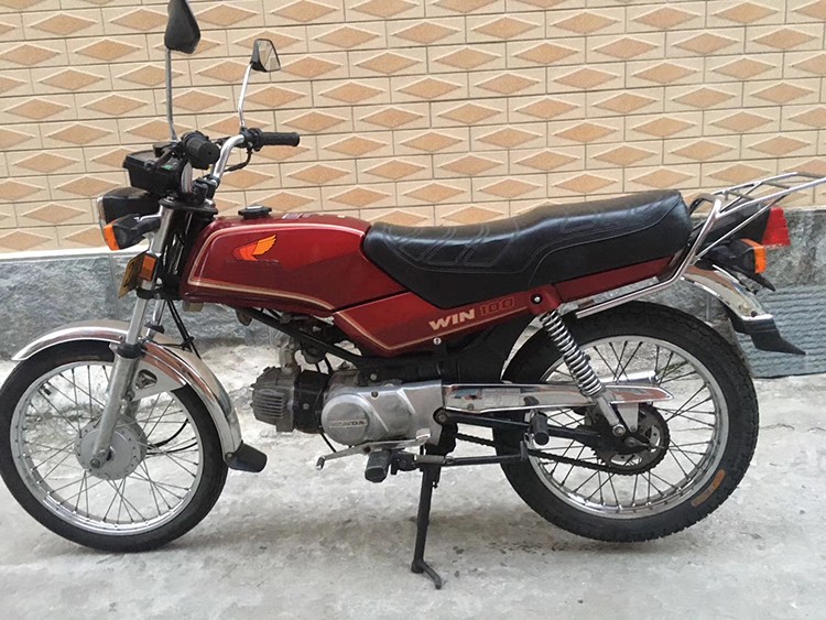 封.适用摩托车本田win100鹰仔油封飞鹰发动机大阳100密弯梁全车