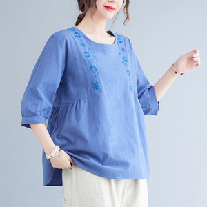 新棉麻领刺绣t恤m衫胖m大女五分袖圆打装底衫遮肚码子减龄亚麻上