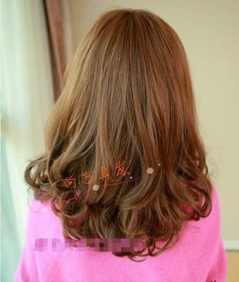 真人真发梨花头