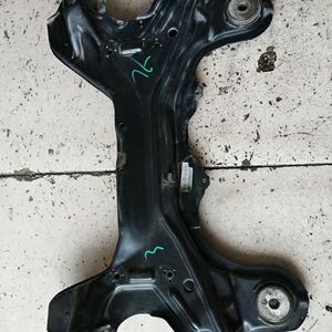 适用大众宝来朗逸高尔夫四波罗新桑塔纳新捷达元宝梁前桥