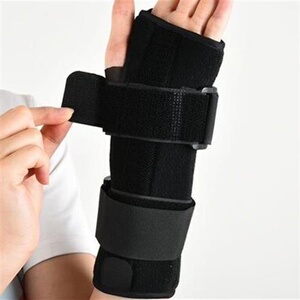 护腕支具a小孩柔软右手挫伤固定器松紧美观夹板腕部手部左手腕骨