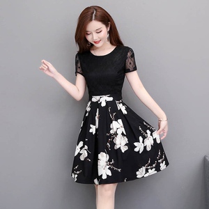 花色春秋连衣裙短款