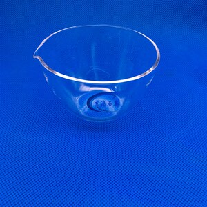 石英玻璃圆底蒸发皿高温平底蒸发器皿培养皿带盖工厂定制规格齐全