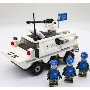 兼容乐高中国蓝盔维和部队特种兵装甲车城市防暴反恐精英拼装积木