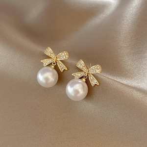 镶钻蝴蝶结珍珠耳环女轻奢韩国东大门时尚耳饰小众高级感夏季耳钉