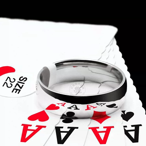 近景魔术道具预言看牌指环王钛钢指环高清反光认扑克戒指娱乐装逼
