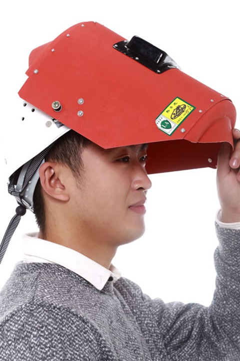 新品新品高空面罩d电焊卧龙配帽式d红钢纸配安全帽头戴式防砸焊工