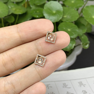 【福馆小玉】方圆耳钉- 翡翠白冰蛋面耳钉耳饰