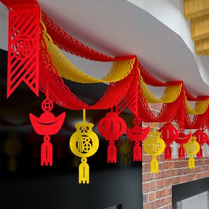 新年装饰用品灯笼挂件2022牛年春节过年福字挂饰拉花场景布置