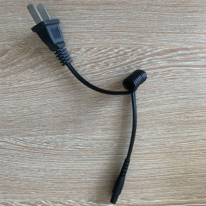 1101 910a t10 8810 m11 928狼牙007 充电器防身强光手电筒充电线1人