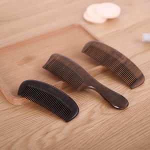 家用沉贵宝长发木梳可爱男女孩儿童学生木头木质梳头发梳子