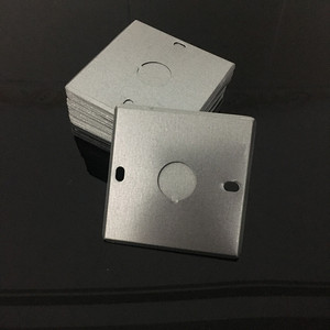 86型铁盒盖板 盖属接线底盖板 75型过线盒o盒 接线盒金板 铁底盒