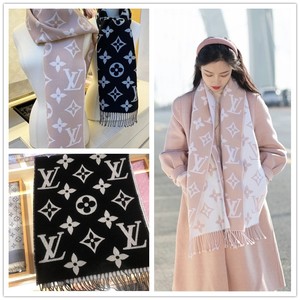 lv围巾新款字母logo粉色 simply羊毛流苏双面围脖披肩m76964