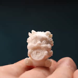 天然鹿角猛犸雕刻吞金兽咬钱貔貅吊坠挂件diy萌系吊饰文玩配饰