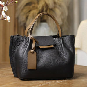 专柜真皮小众设计纯皮女包气质女神手提包斜跨包头层牛皮翅膀包