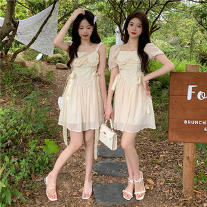 姐妹闺蜜装夏季小众设计感连衣裙子少女学生超仙森系法式甜美初恋