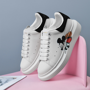 am.myqueen/麦昆小白鞋女2021秋季新款皮质厚底松糕板鞋百搭