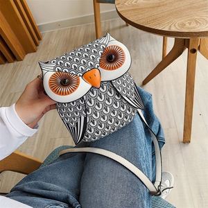 猫头鹰包包ins小众包包女夏斜挎单肩手机可爱猫头鹰搞怪小包包夏