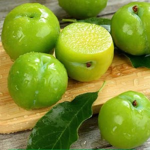 好运龙李子新鲜当季孕妇水果酸脆青李三月李250克3斤5斤整箱包邮