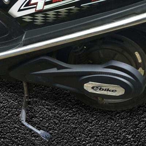 电动电瓶车挡泥板韧性强通用电车平叉外壳电摩侧面摩托车软胶挡.