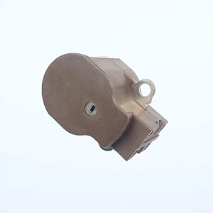 丰田威驰发电机碳刷