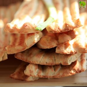 现卖现做新鲜可真空包装山东手工香酥芝麻黄金临沂大烤排小吃美食