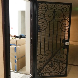 透气透光防盗门