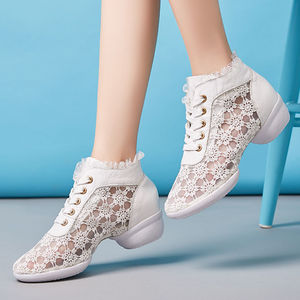 舞蹈鞋女网面透气2022夏季真皮跳舞女鞋软底四季爵士水兵广场舞鞋