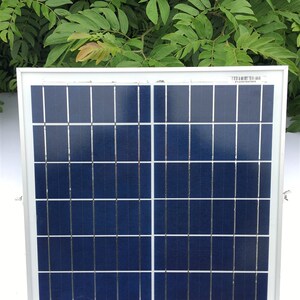 太阳能板带支架