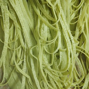 石磨绿豆皮米粉湖北恩施来凤宣恩土家特产手工豆皮干湿湖北豆皮子