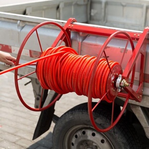 2021钢丝绳收放器软管手动浇花卷盘田园支架v皮q管机器加厚款绕