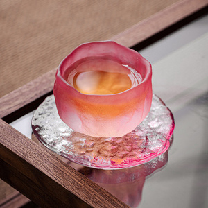 日式粉色女士小茶杯国潮风清酒杯琉璃杯女主人茶杯品茗杯手冰冻烧