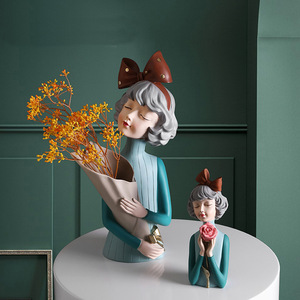 北欧客厅玄关捧花女孩摆件钥匙收纳摆件可爱少女插花花艺家居饰品