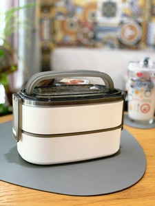 可加热保温饭盒两层