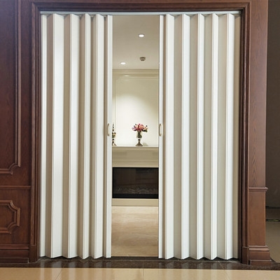 卫生间吊门客厅