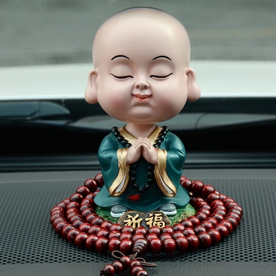 车载摆件卧佛观音菩萨小和尚保平安汔车时尚创意手t工陶瓷车内饰