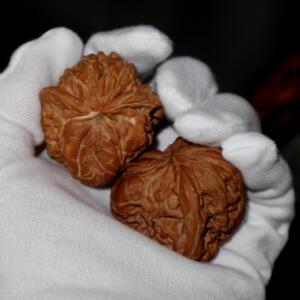 佛肚文玩核桃异形-淘宝拼多多热销佛肚文玩核桃异形货源拿货 - 阿里巴